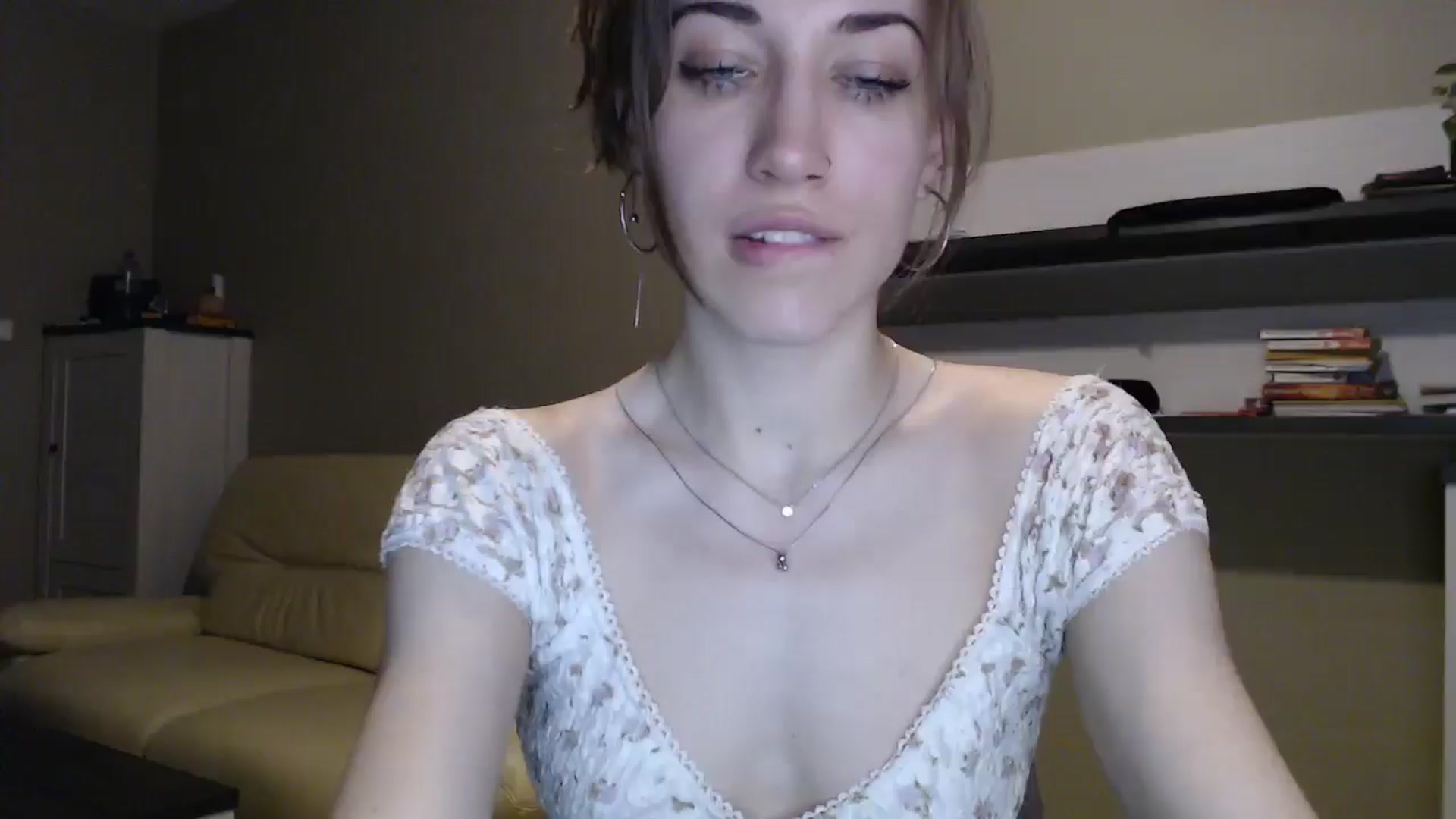 Gallery image thumbnail from GalaxyAnisia's myfreecams stream on, 12/24/2024, 01:55 image 17 of 20
