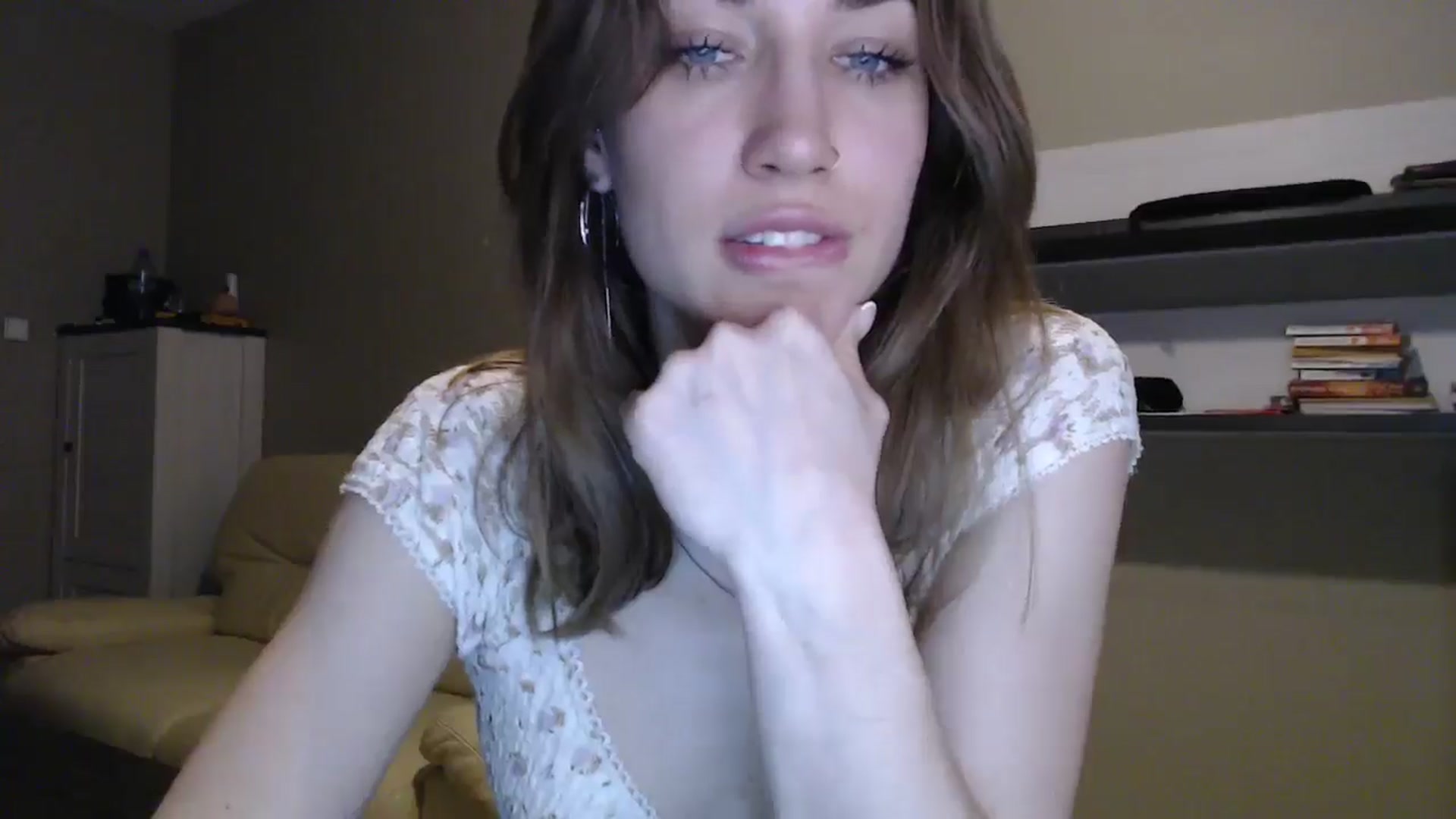 Gallery image thumbnail from GalaxyAnisia's myfreecams stream on, 12/24/2024, 01:55 image 11 of 20