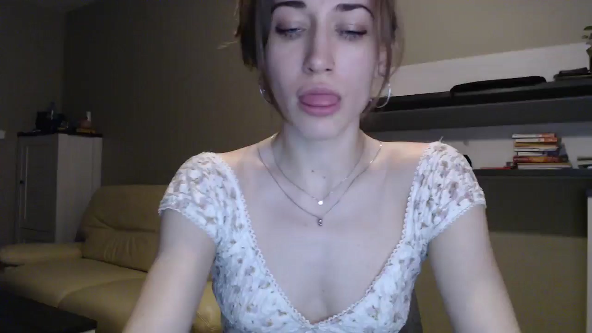 Gallery image thumbnail from GalaxyAnisia's myfreecams stream on, 12/24/2024, 01:55 image 15 of 20