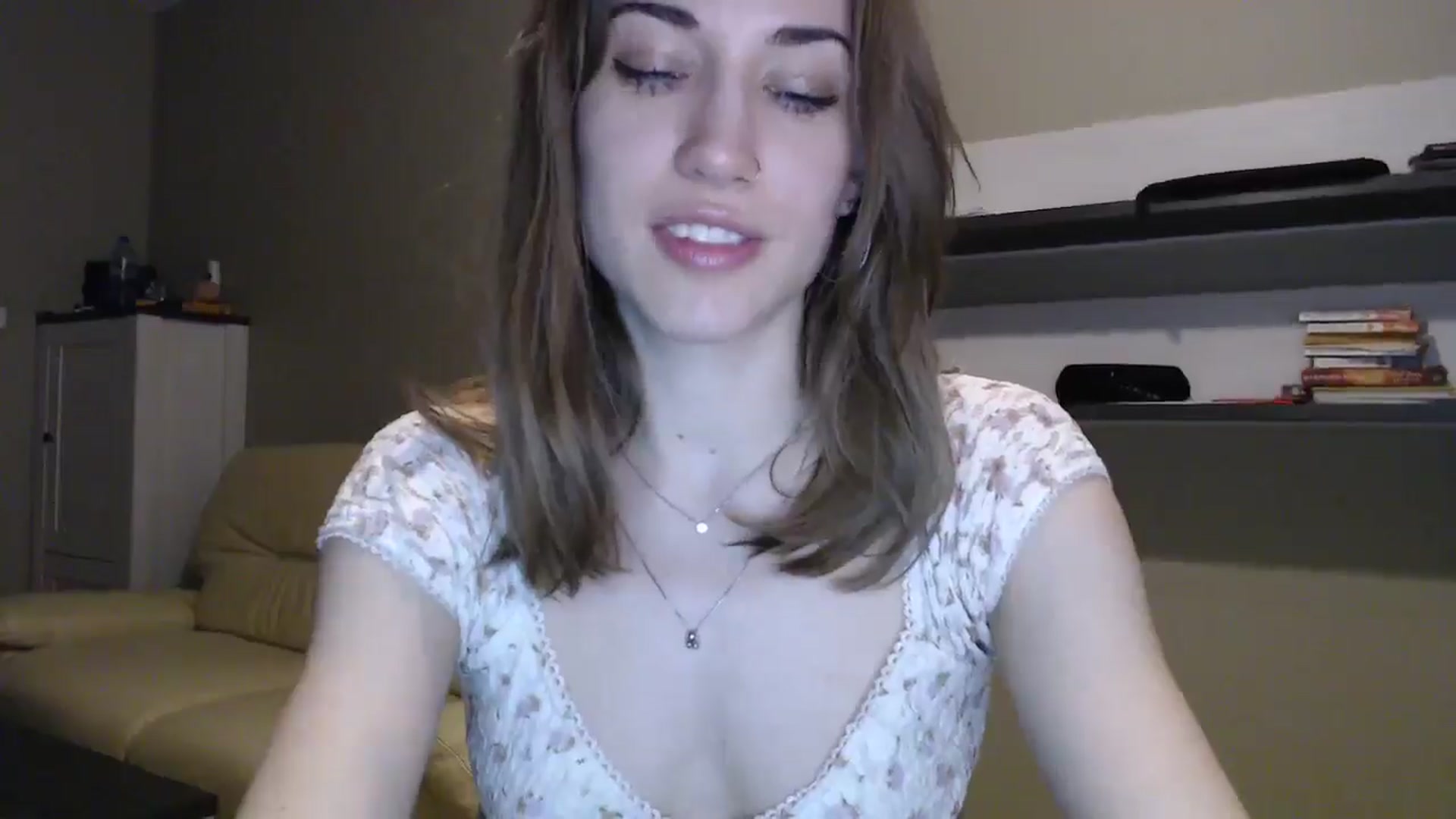 Gallery image thumbnail from GalaxyAnisia's myfreecams stream on, 12/24/2024, 01:55 image 2 of 20