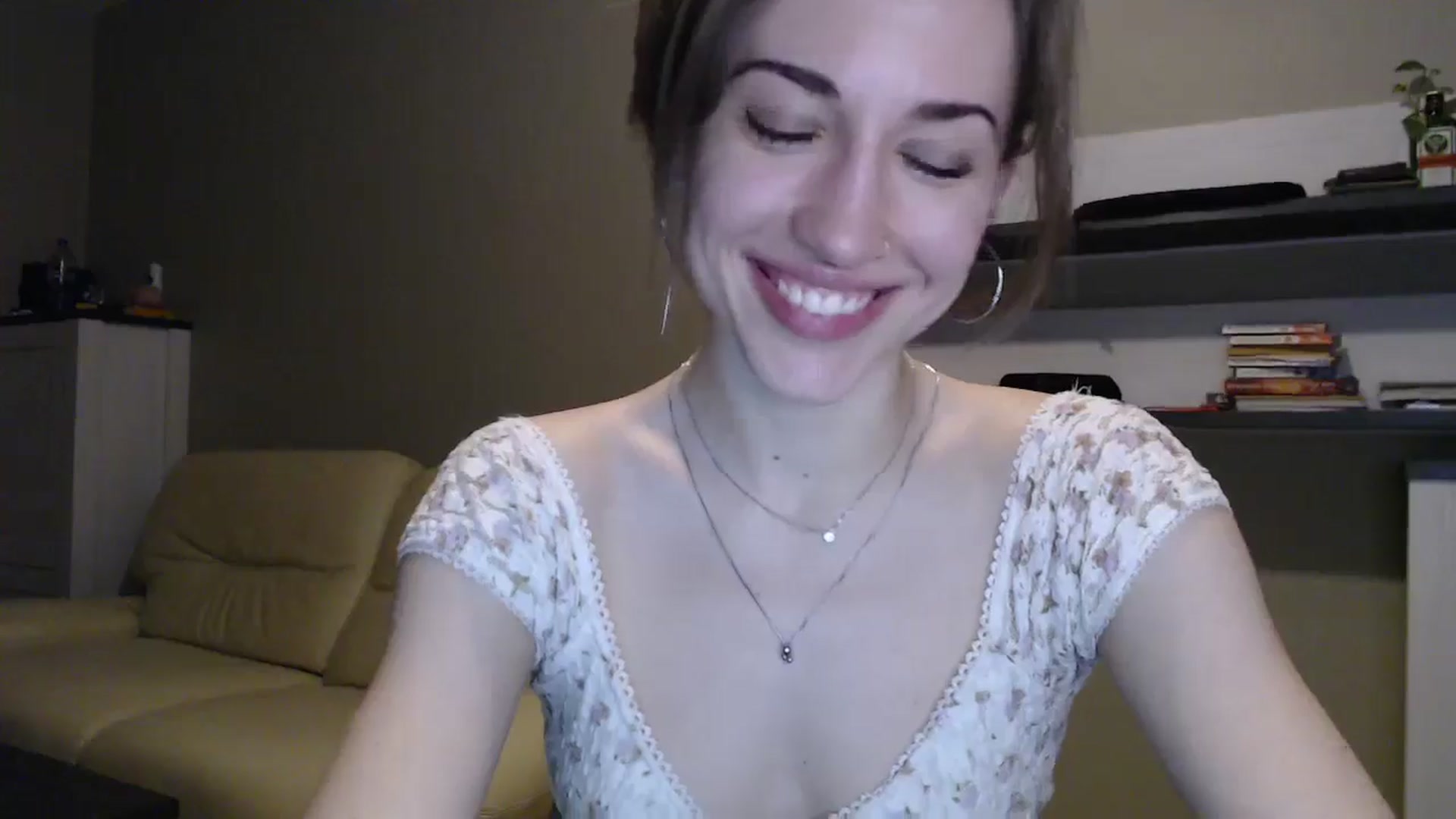 Gallery image thumbnail from GalaxyAnisia's myfreecams stream on, 12/24/2024, 02:54 image 5 of 20
