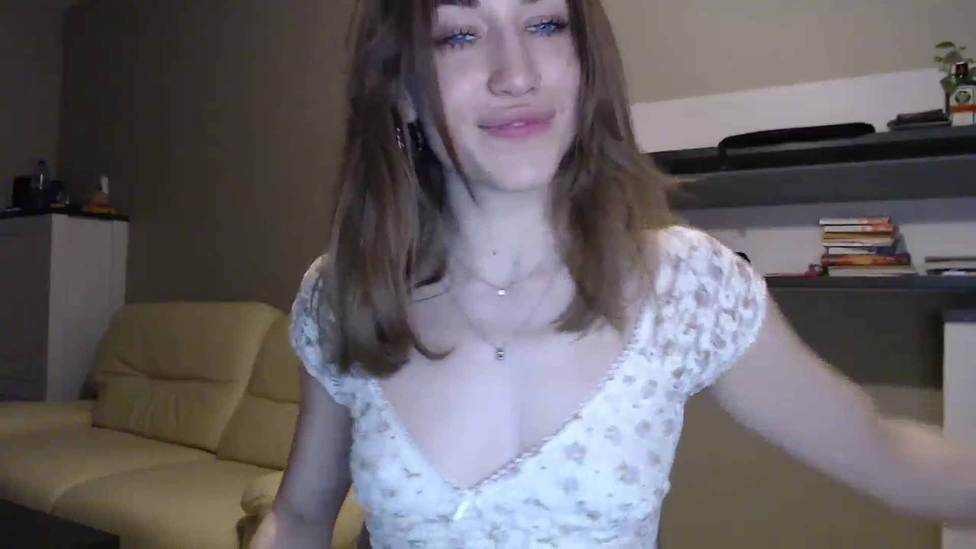 Gallery image thumbnail from GalaxyAnisia's myfreecams stream on, 12/24/2024, 02:54 image 12 of 20