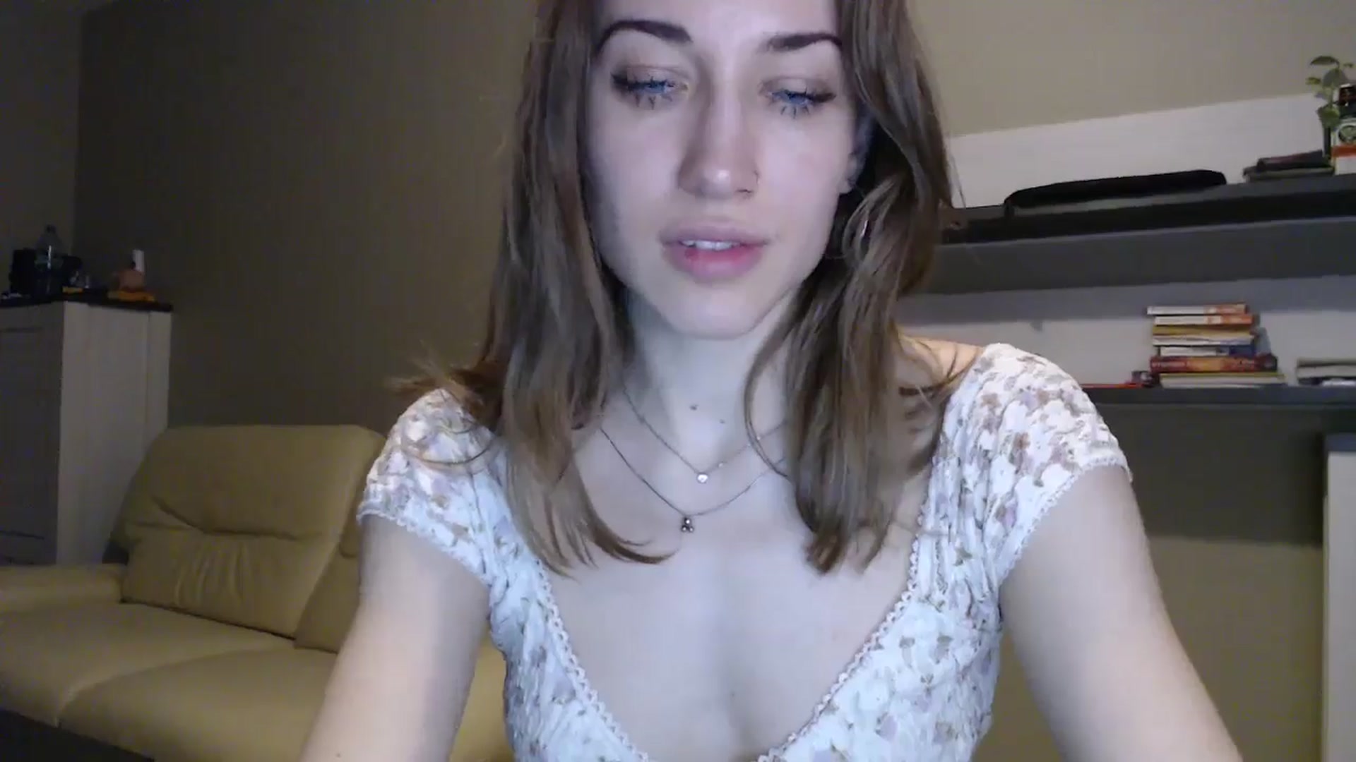 Gallery image thumbnail from GalaxyAnisia's myfreecams stream on, 12/24/2024, 02:54 image 19 of 20