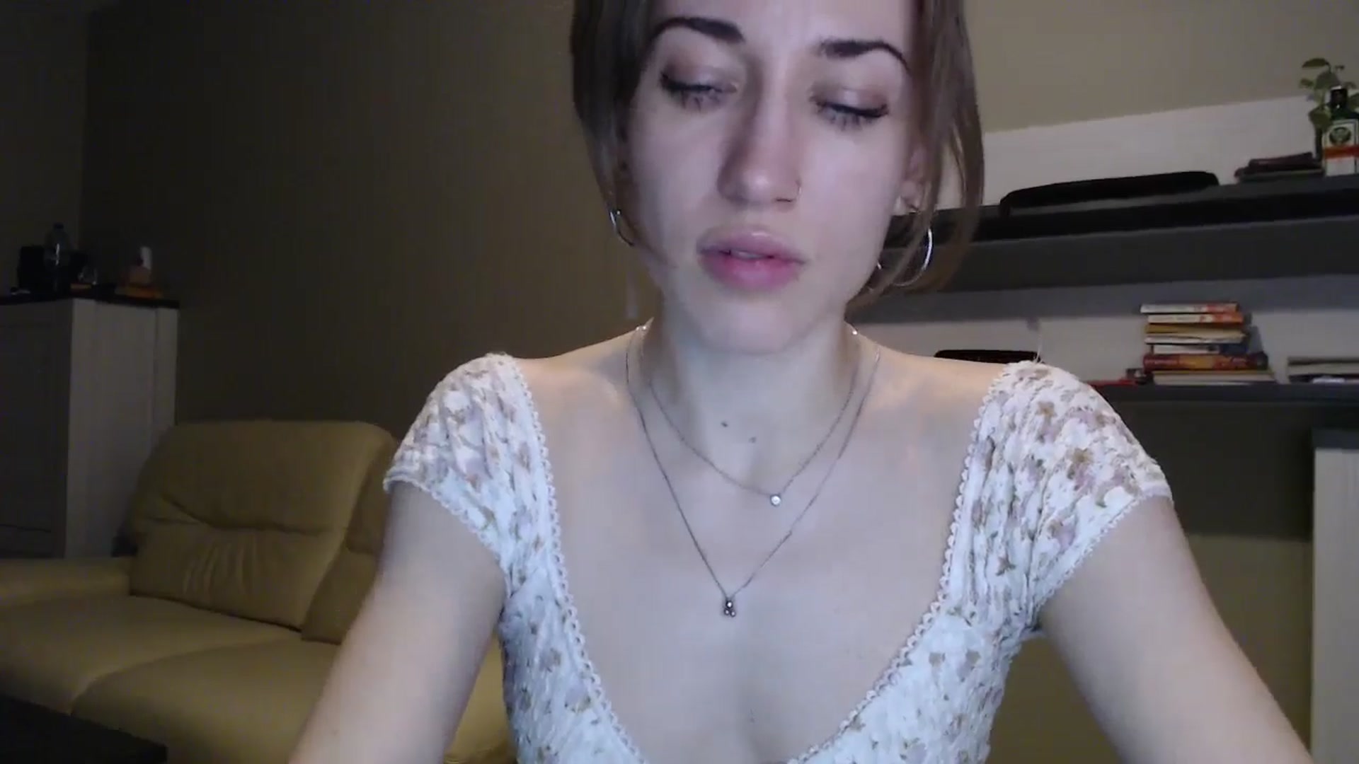 Gallery image thumbnail from GalaxyAnisia's myfreecams stream on, 12/24/2024, 02:54 image 6 of 20