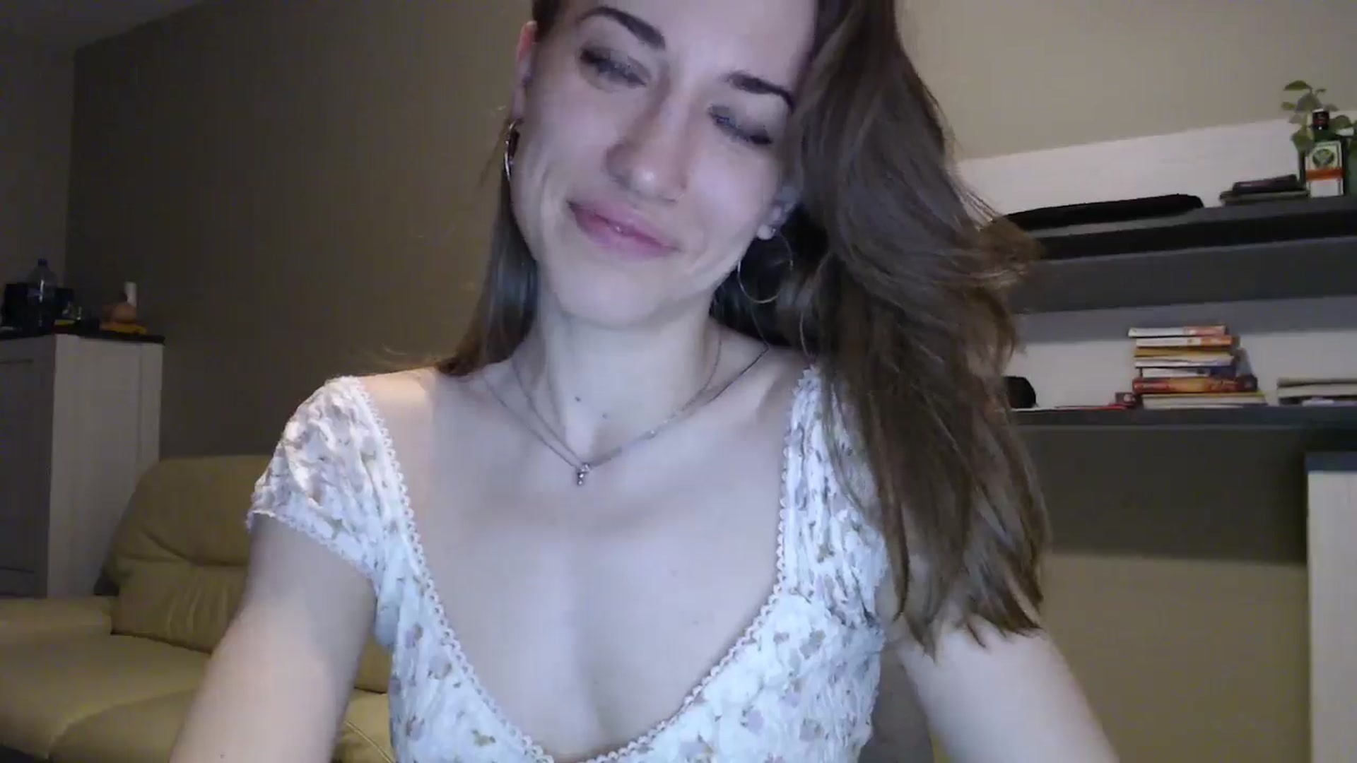 Gallery image thumbnail from GalaxyAnisia's myfreecams stream on, 12/24/2024, 05:08 image 2 of 20