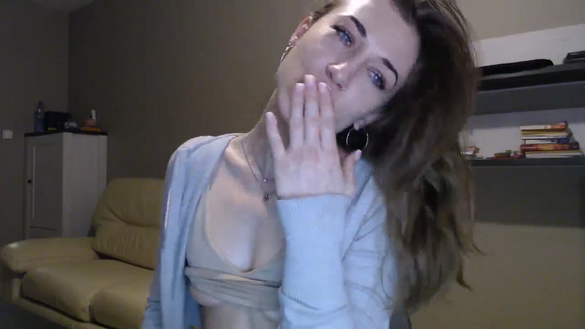 Gallery image thumbnail from GalaxyAnisia's myfreecams stream on, 12/30/2024, 02:24 image 13 of 20