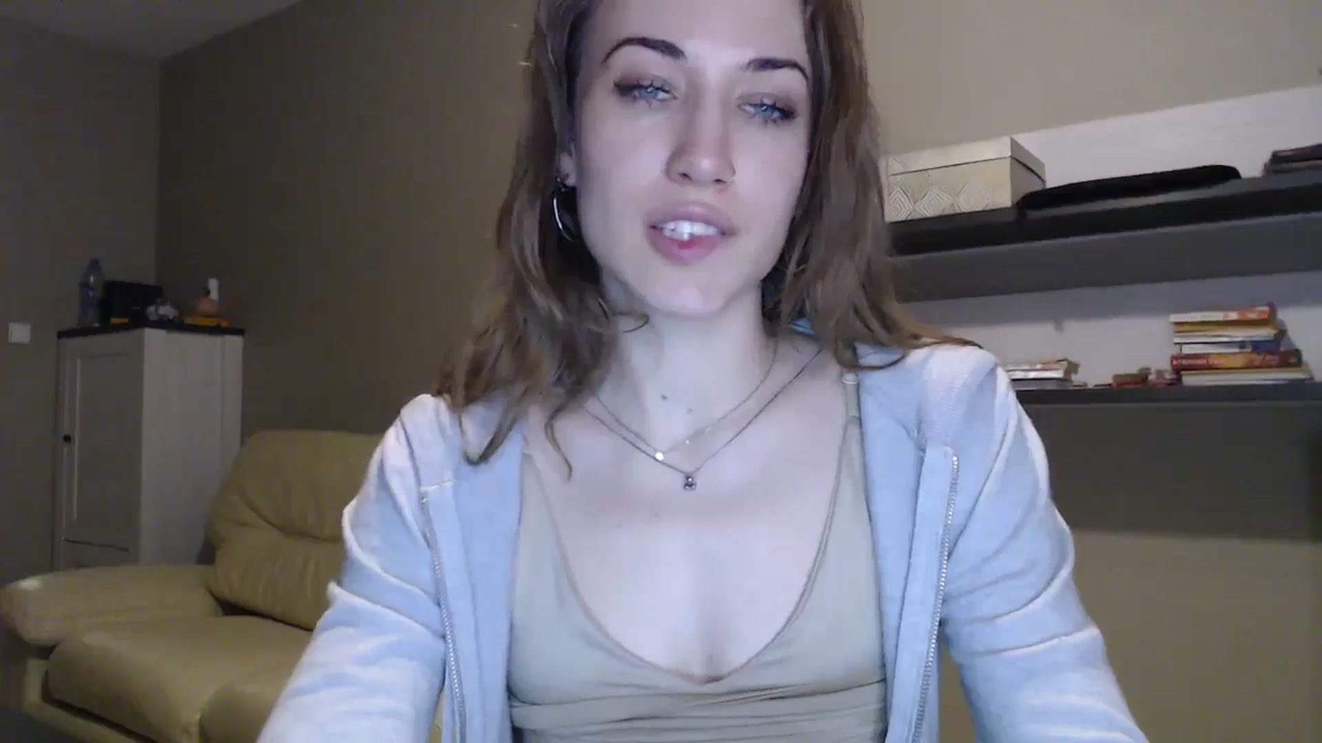Gallery image thumbnail from GalaxyAnisia's myfreecams stream on, 12/30/2024, 02:24 image 17 of 20