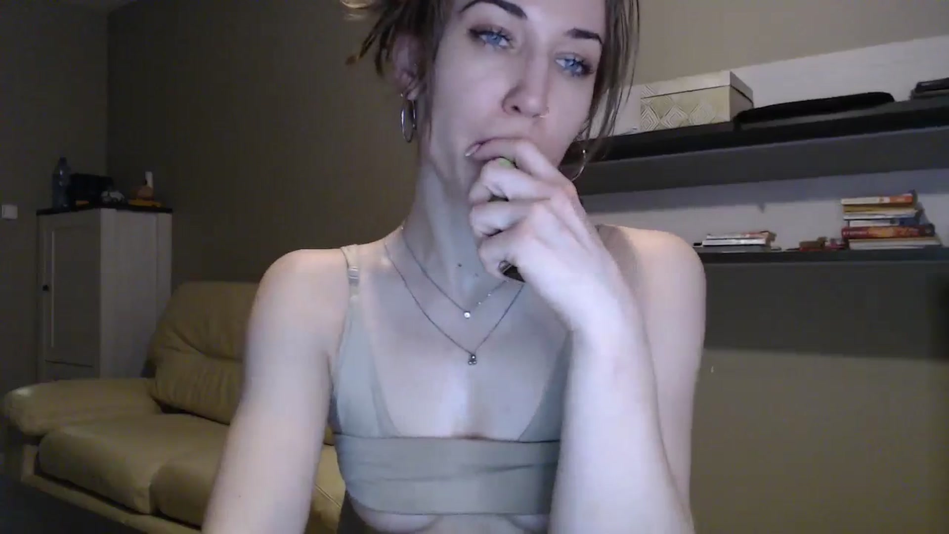 Gallery image thumbnail from GalaxyAnisia's myfreecams stream on, 12/30/2024, 04:41 image 16 of 20