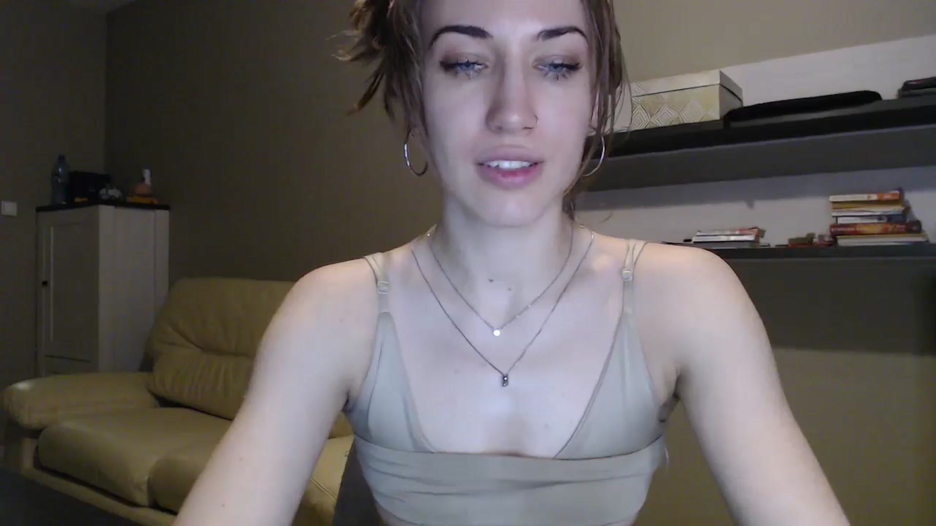Gallery image thumbnail from GalaxyAnisia's myfreecams stream on, 12/30/2024, 04:41 image 17 of 20