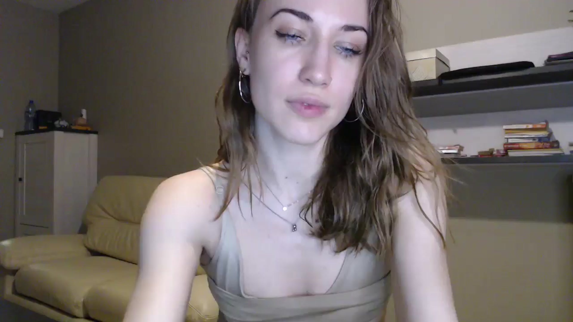 Gallery image thumbnail from GalaxyAnisia's myfreecams stream on, 12/30/2024, 04:41 image 3 of 20