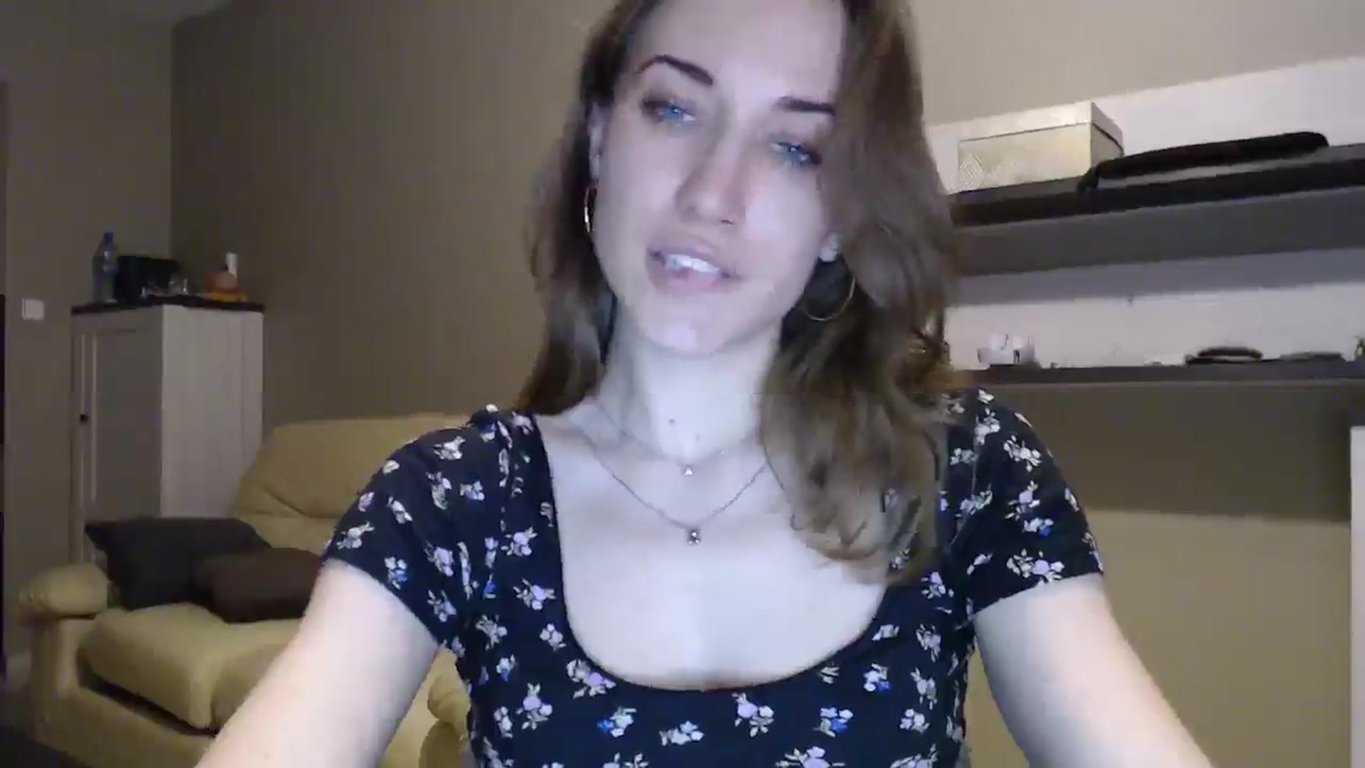Gallery image thumbnail from GalaxyAnisia's myfreecams stream on, 12/31/2024, 05:56 image 8 of 20