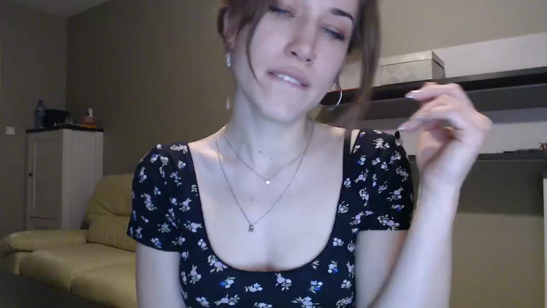 Gallery image thumbnail from GalaxyAnisia's myfreecams stream on, 01/04/2025, 01:40 image 5 of 20