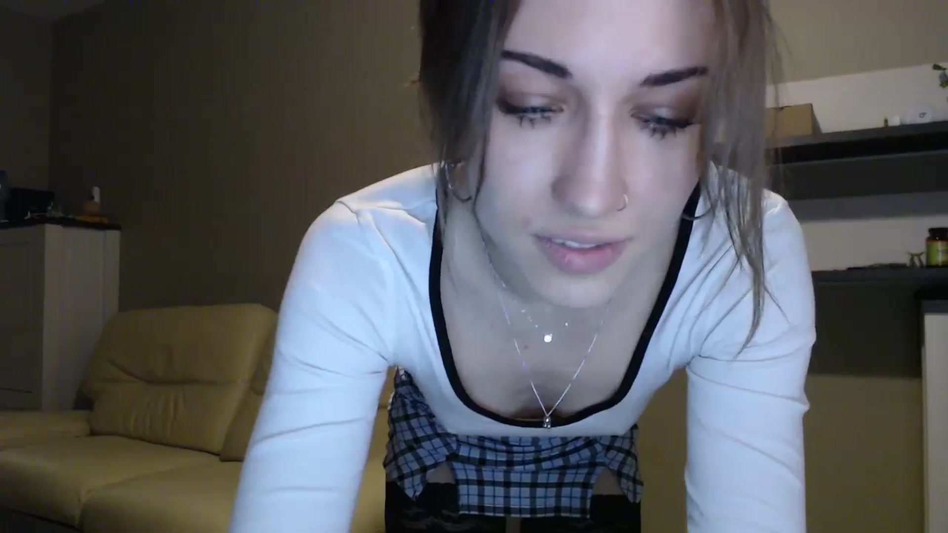 Gallery image thumbnail from GalaxyAnisia's myfreecams stream on, 01/05/2025, 05:39 image 8 of 20
