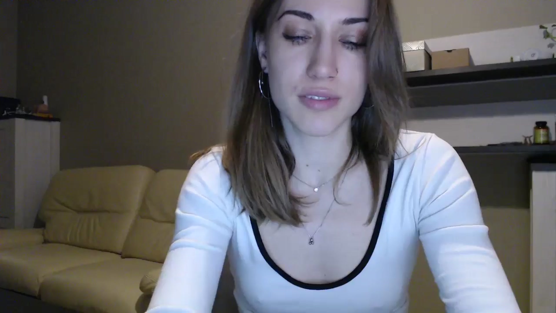 Gallery image thumbnail from GalaxyAnisia's myfreecams stream on, 01/05/2025, 05:39 image 17 of 20