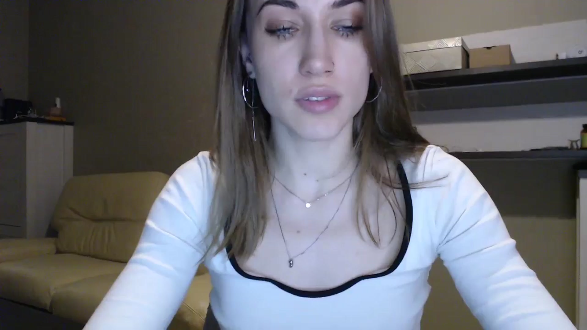 Gallery image thumbnail from GalaxyAnisia's myfreecams stream on, 01/05/2025, 05:39 image 14 of 20