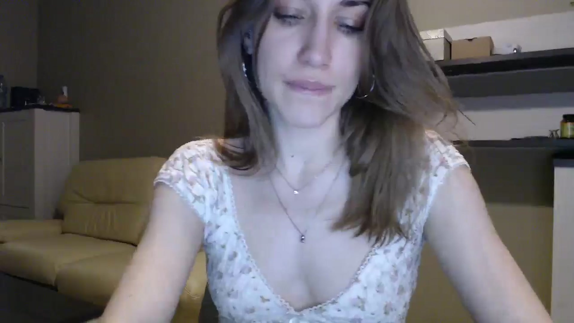 Gallery image thumbnail from GalaxyAnisia's myfreecams stream on, 01/05/2025, 23:12 image 8 of 20