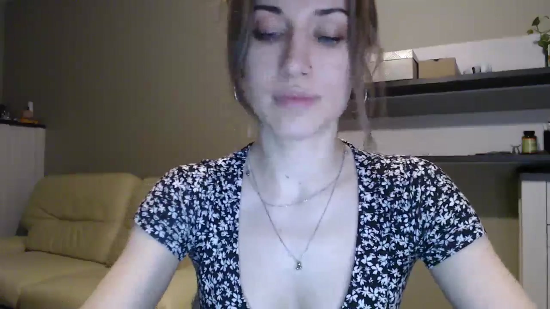 Gallery image thumbnail from GalaxyAnisia's myfreecams stream on, 01/07/2025, 01:53 image 4 of 20