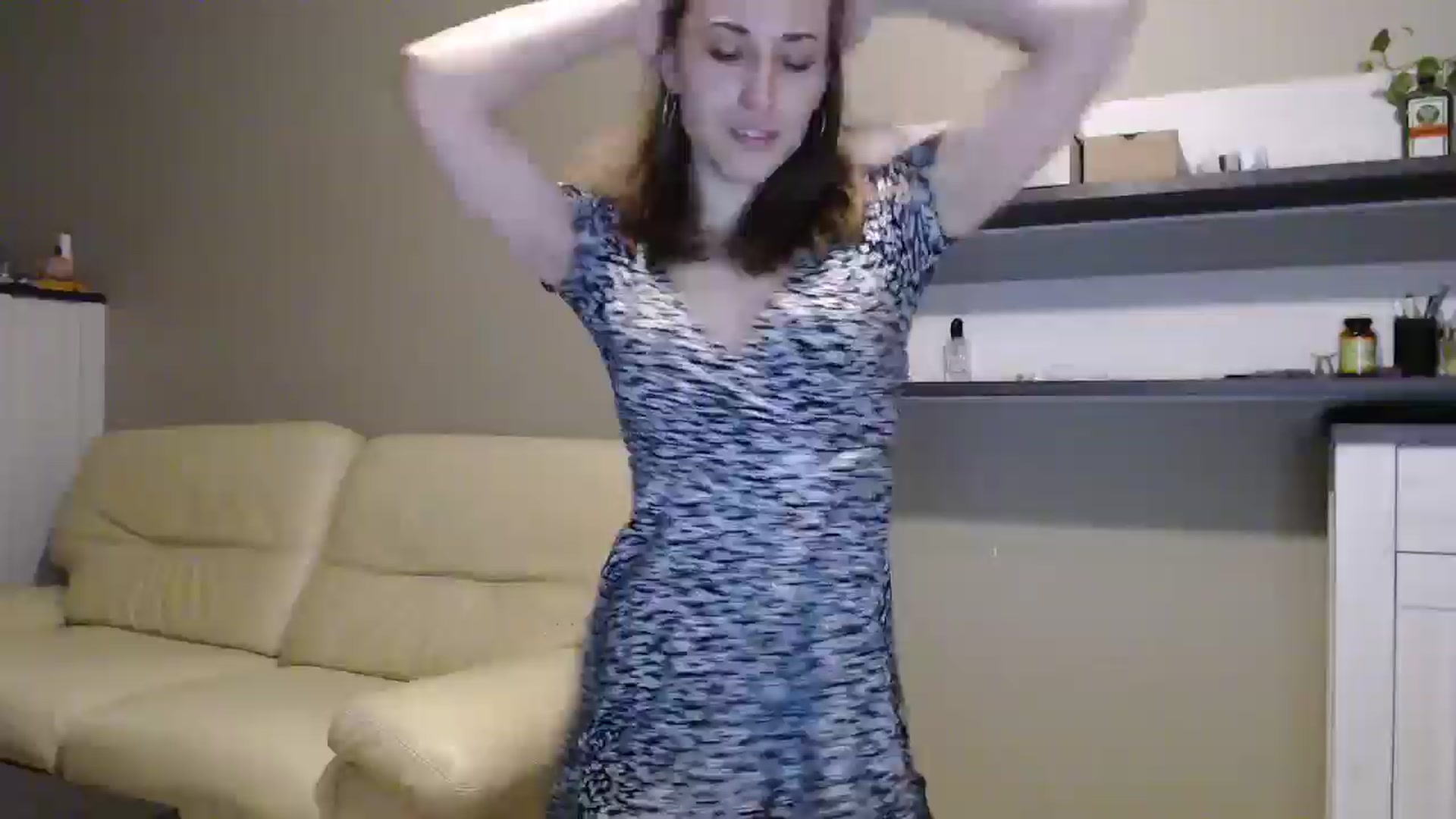 Gallery image thumbnail from GalaxyAnisia's myfreecams stream on, 01/07/2025, 03:34 image 1 of 20
