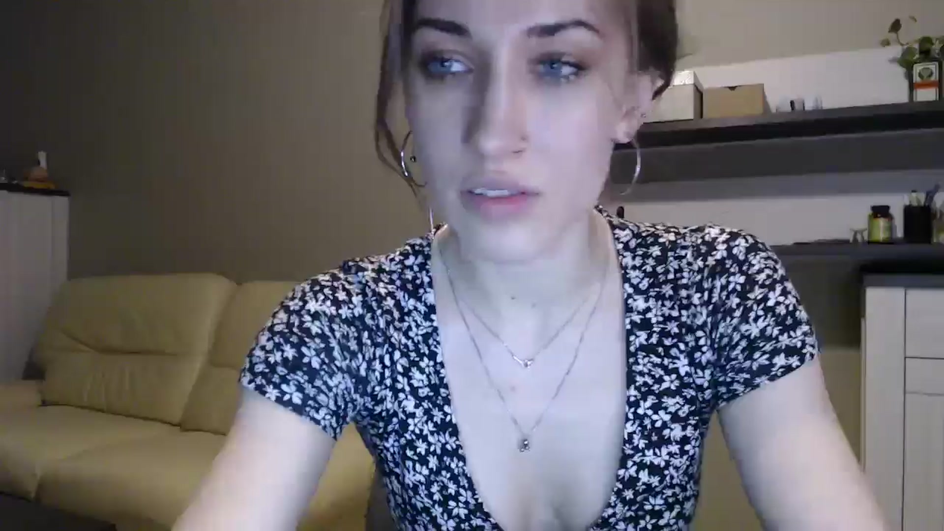Gallery image thumbnail from GalaxyAnisia's myfreecams stream on, 01/07/2025, 03:34 image 14 of 20