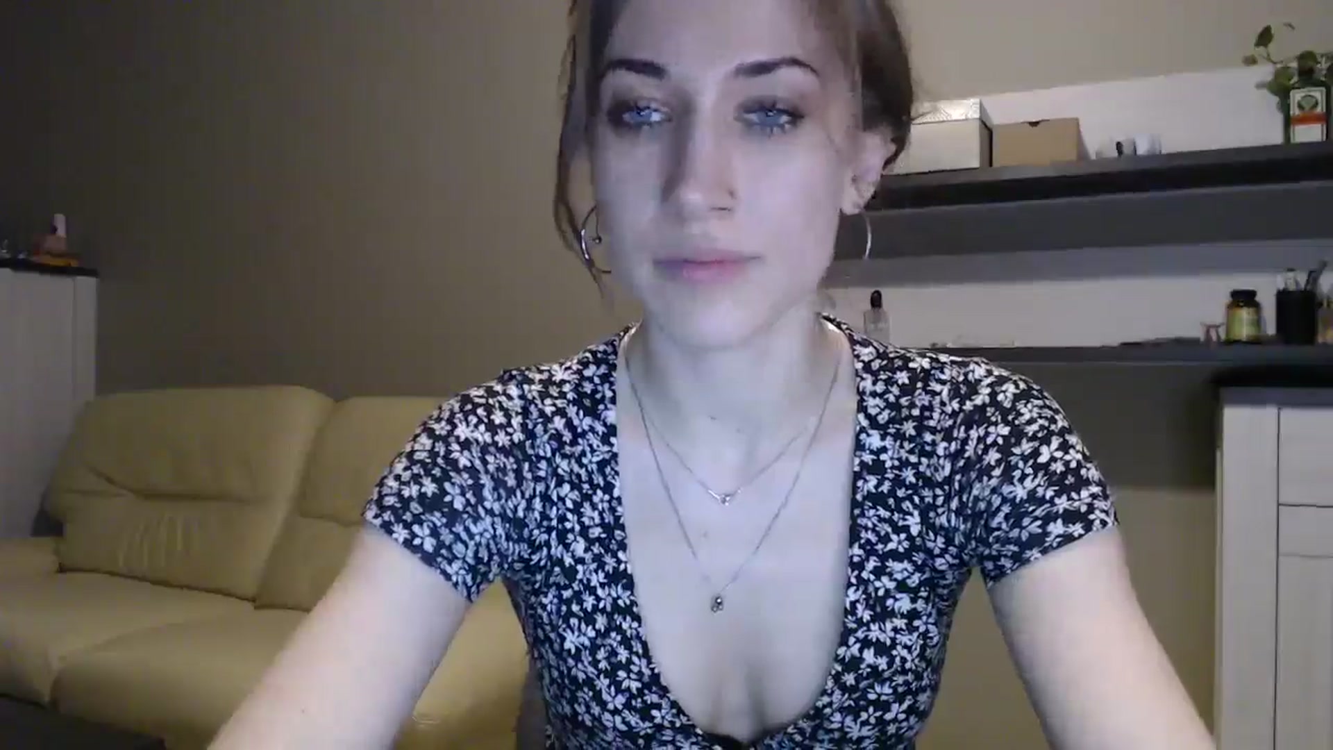 Gallery image thumbnail from GalaxyAnisia's myfreecams stream on, 01/07/2025, 03:34 image 15 of 20