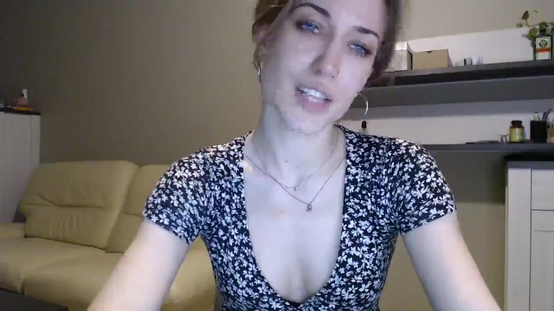 Gallery image thumbnail from GalaxyAnisia's myfreecams stream on, 01/07/2025, 03:34 image 9 of 20