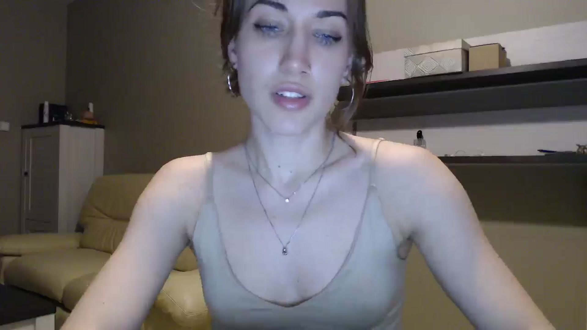 Gallery image thumbnail from GalaxyAnisia's myfreecams stream on, 01/09/2025, 23:58 image 18 of 20