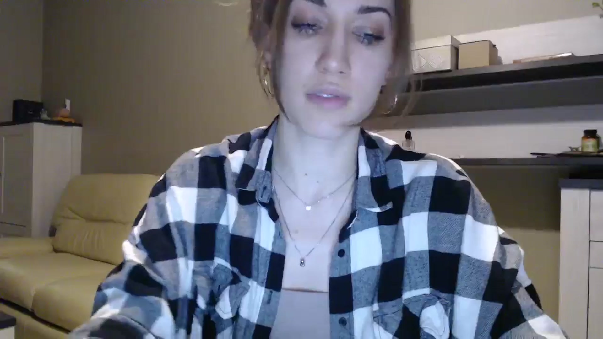 Gallery image thumbnail from GalaxyAnisia's myfreecams stream on, 01/14/2025, 02:42 image 18 of 20