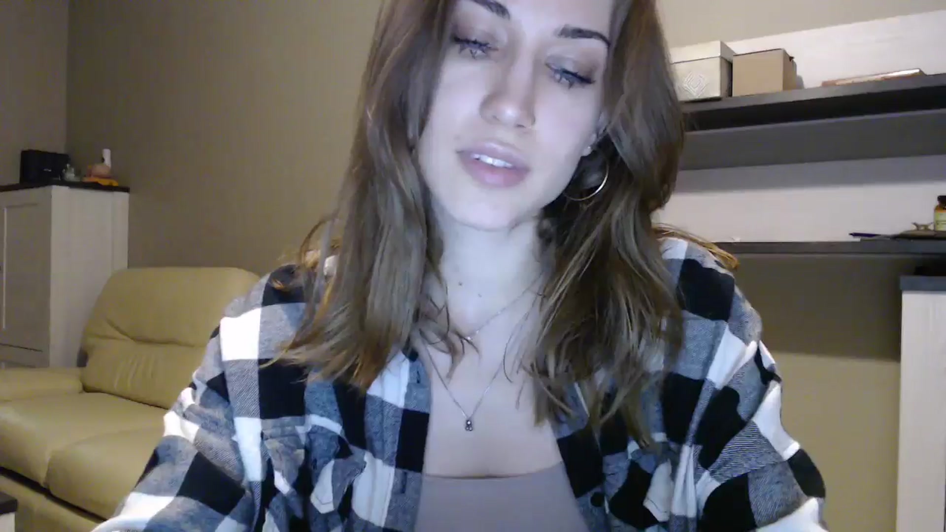 Gallery image thumbnail from GalaxyAnisia's myfreecams stream on, 01/14/2025, 02:42 image 6 of 20