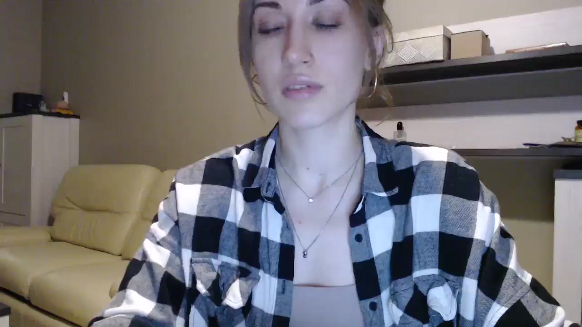 Gallery image thumbnail from GalaxyAnisia's myfreecams stream on, 01/14/2025, 02:42 image 2 of 20