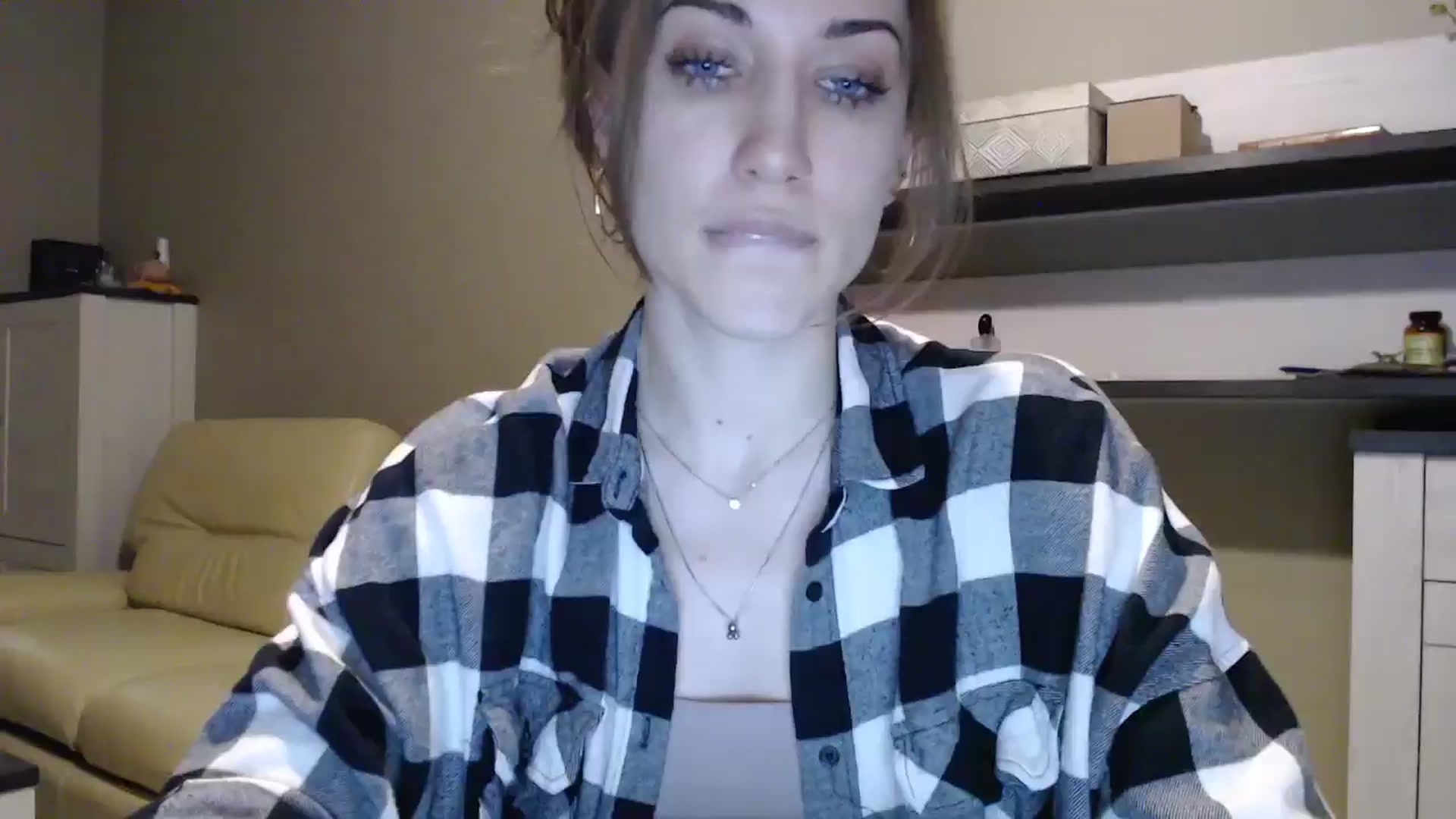 Gallery image thumbnail from GalaxyAnisia's myfreecams stream on, 01/14/2025, 02:42 image 15 of 20