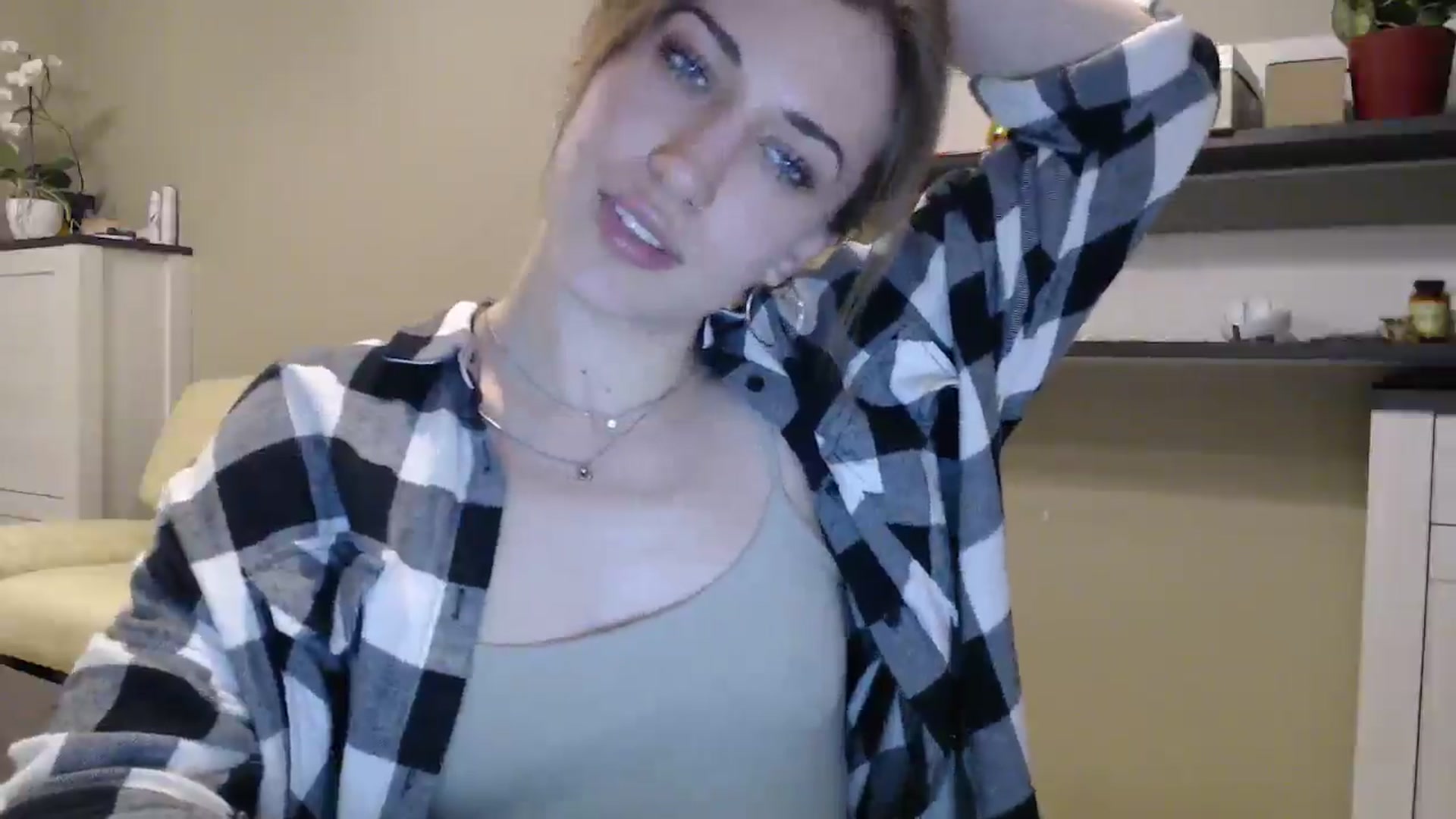 Gallery image thumbnail from GalaxyAnisia's myfreecams stream on, 01/21/2025, 01:49 image 13 of 20