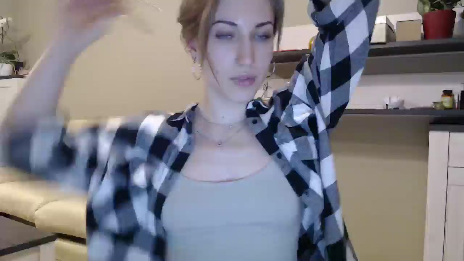 Gallery image thumbnail from GalaxyAnisia's myfreecams stream on, 01/21/2025, 01:49 image 1 of 20