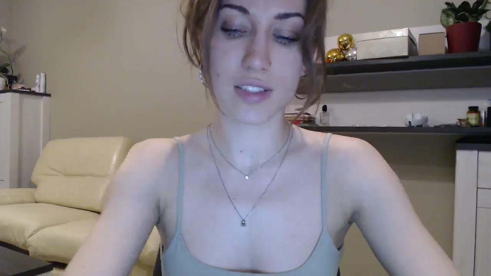 Gallery image thumbnail from GalaxyAnisia's myfreecams stream on, 01/21/2025, 03:32 image 15 of 20