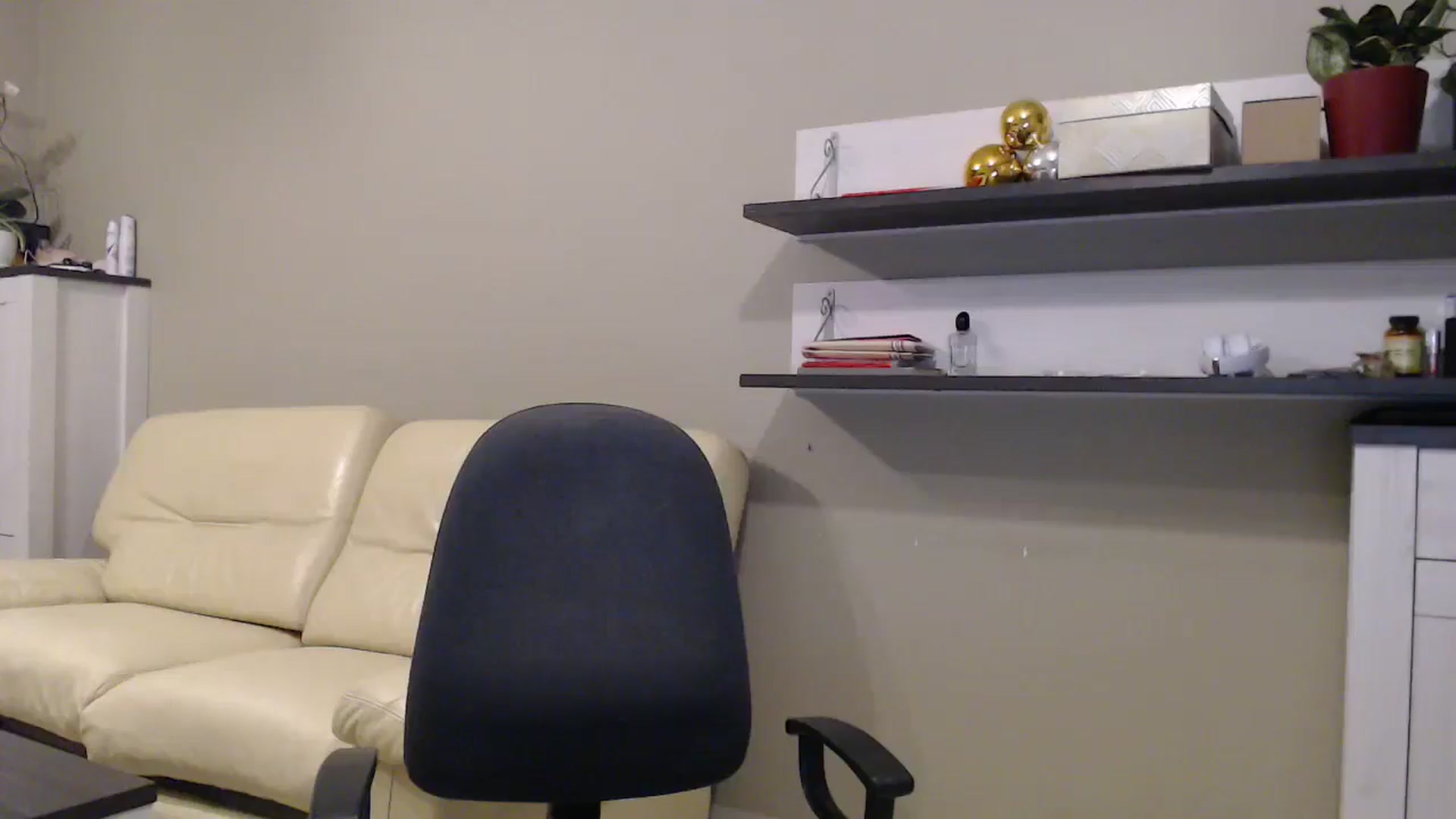 Gallery image thumbnail from GalaxyAnisia's myfreecams stream on, 01/21/2025, 03:32 image 18 of 20