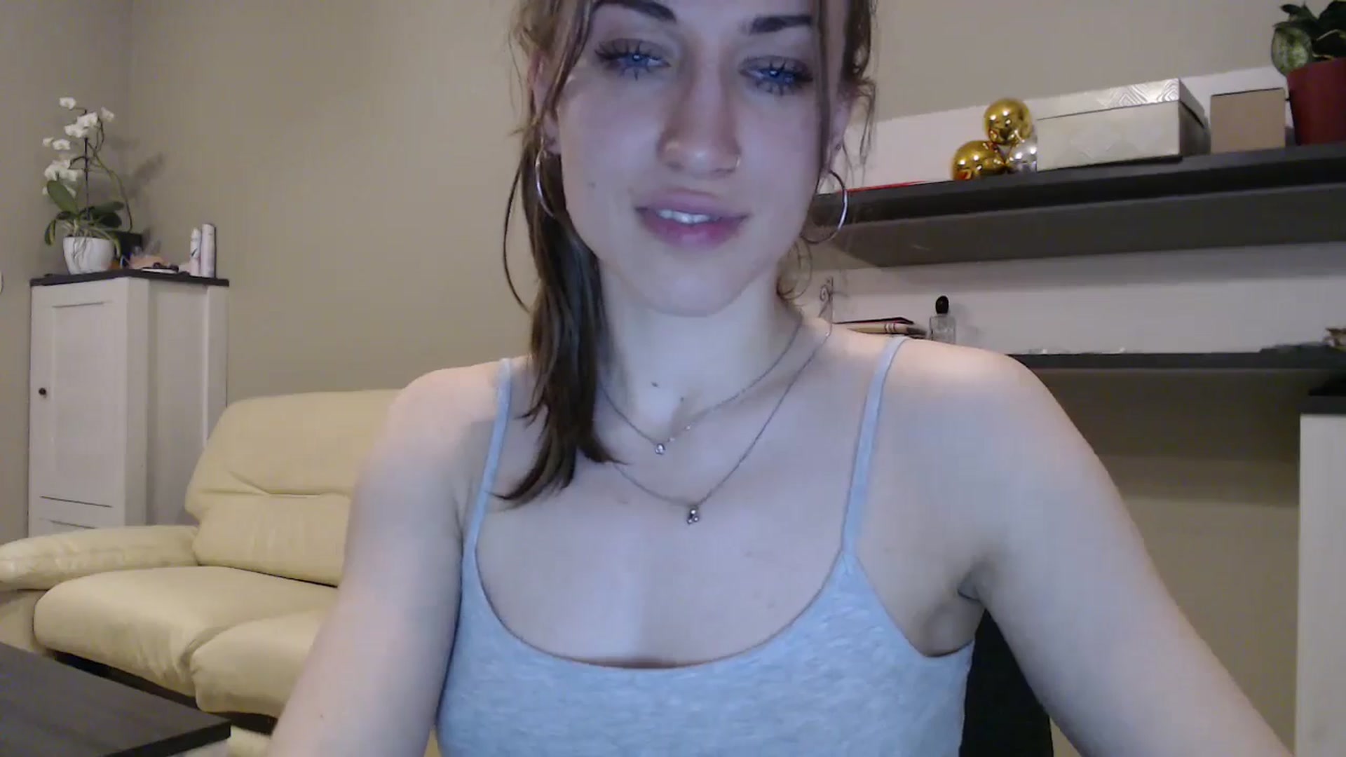 Gallery image thumbnail from GalaxyAnisia's myfreecams stream on, 01/22/2025, 06:14 image 16 of 20