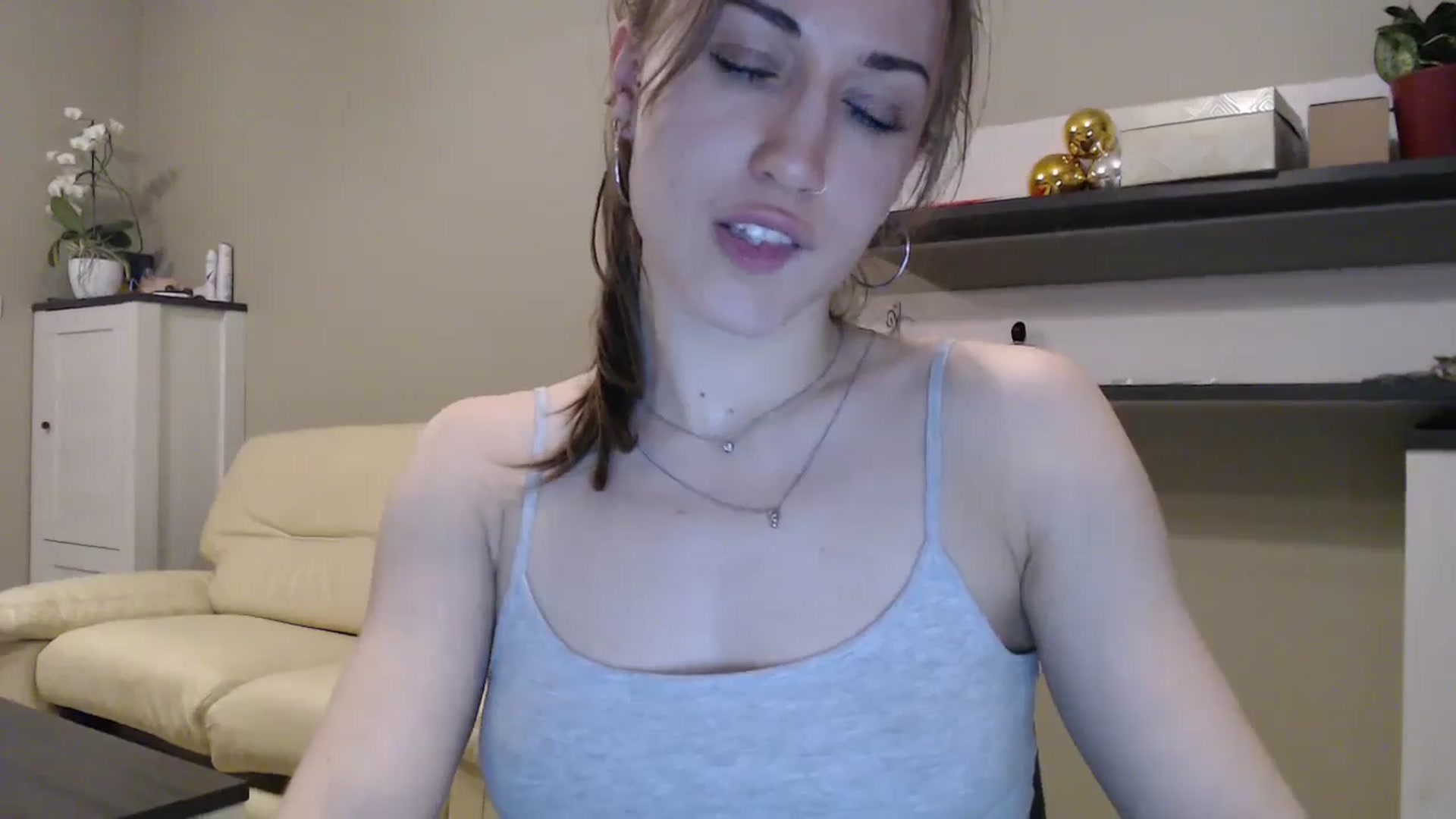 Gallery image thumbnail from GalaxyAnisia's myfreecams stream on, 01/22/2025, 06:14 image 3 of 20