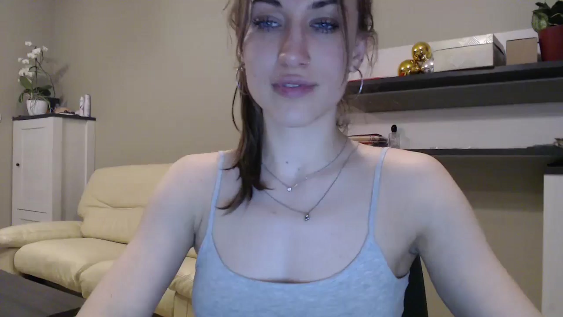 Gallery image thumbnail from GalaxyAnisia's myfreecams stream on, 01/22/2025, 06:14 image 20 of 20