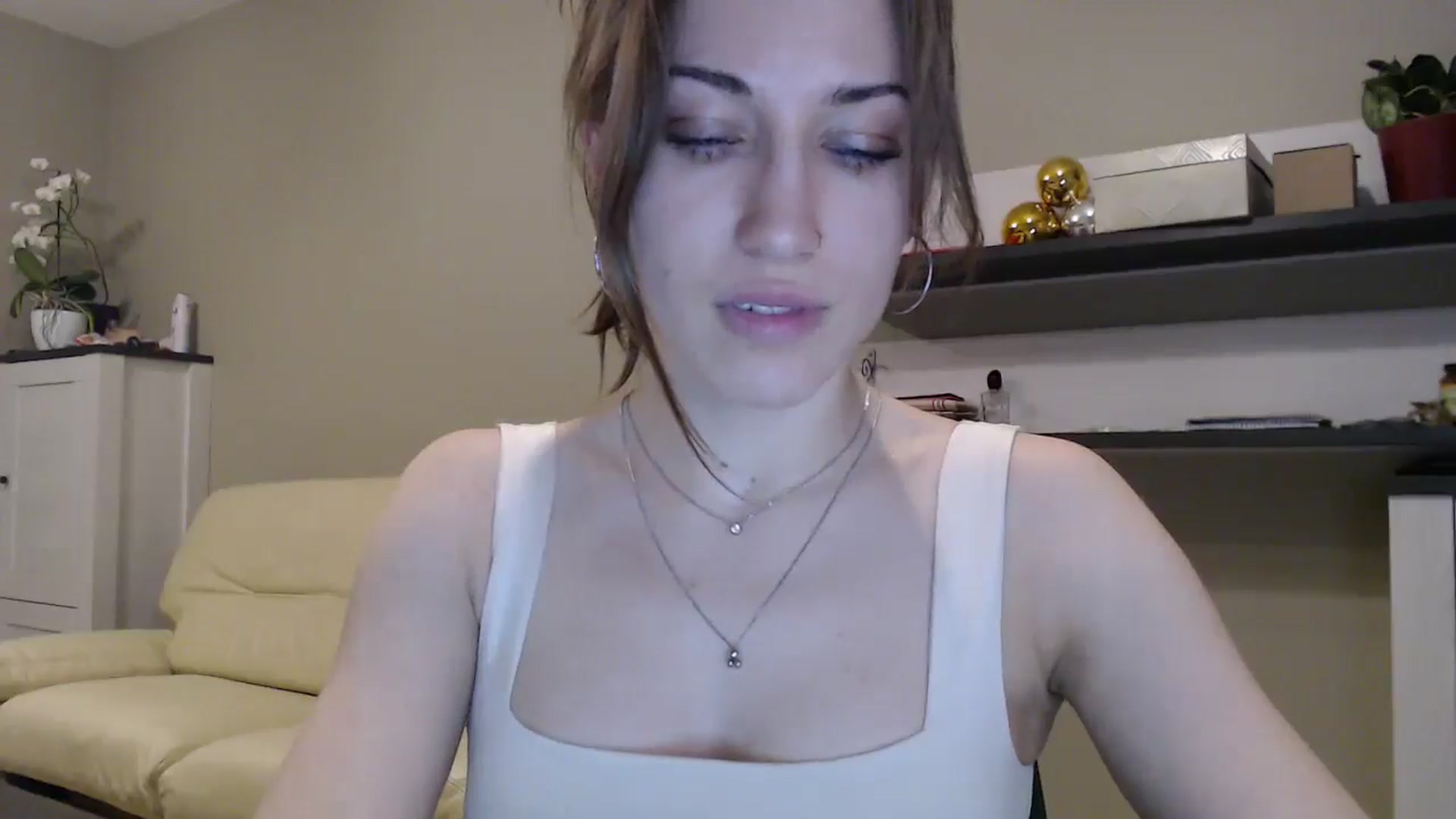 Gallery image thumbnail from GalaxyAnisia's myfreecams stream on, 01/23/2025, 04:15 image 18 of 20