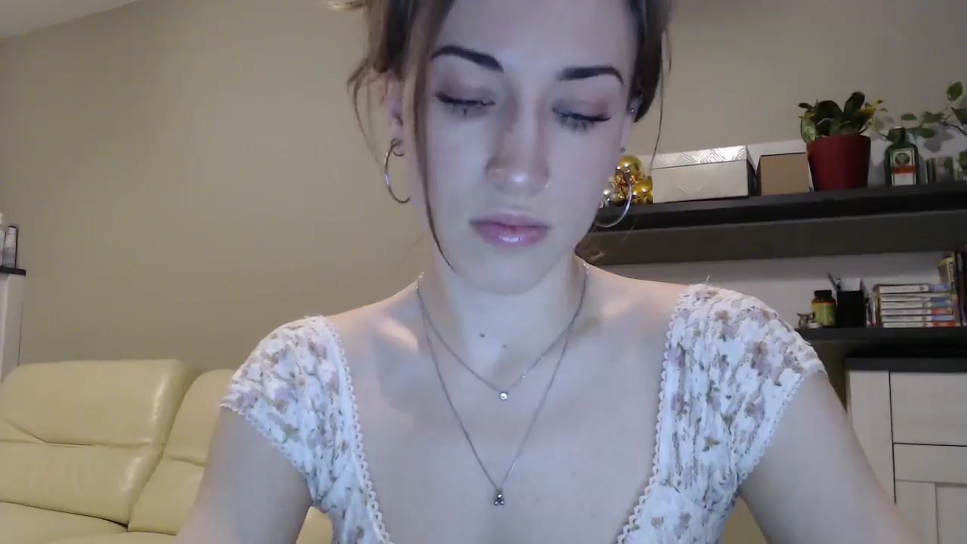 Gallery image thumbnail from GalaxyAnisia's myfreecams stream on, 02/09/2025, 20:23 image 2 of 20