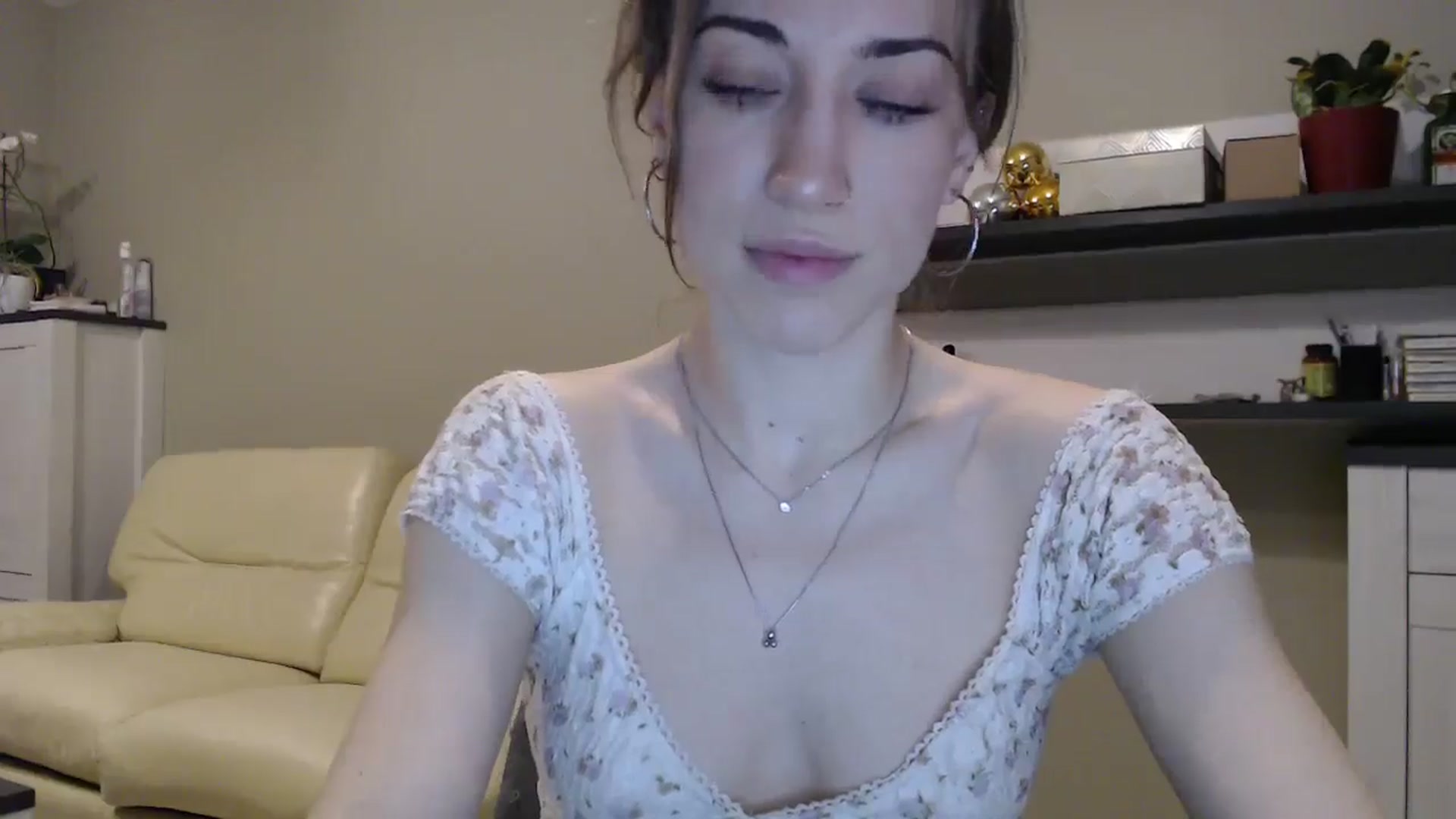 Gallery image thumbnail from GalaxyAnisia's myfreecams stream on, 02/09/2025, 20:23 image 20 of 20