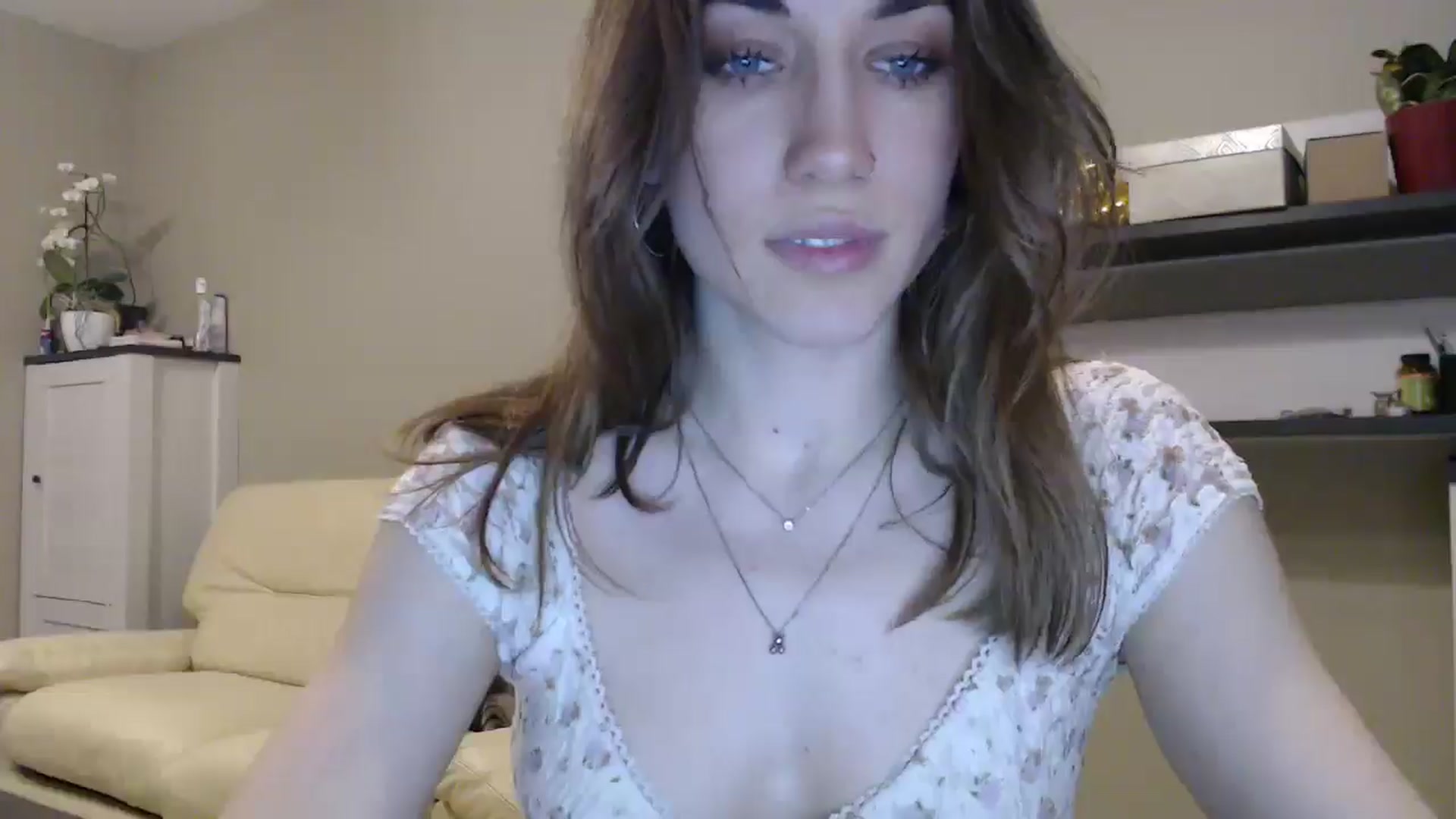 Gallery image thumbnail from GalaxyAnisia's myfreecams stream on, 02/10/2025, 03:45 image 9 of 20