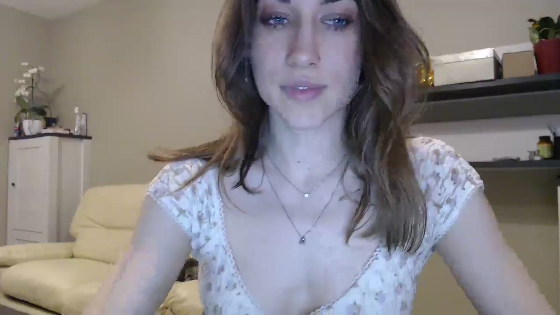 Gallery image thumbnail from GalaxyAnisia's myfreecams stream on, 02/10/2025, 03:45 image 8 of 20