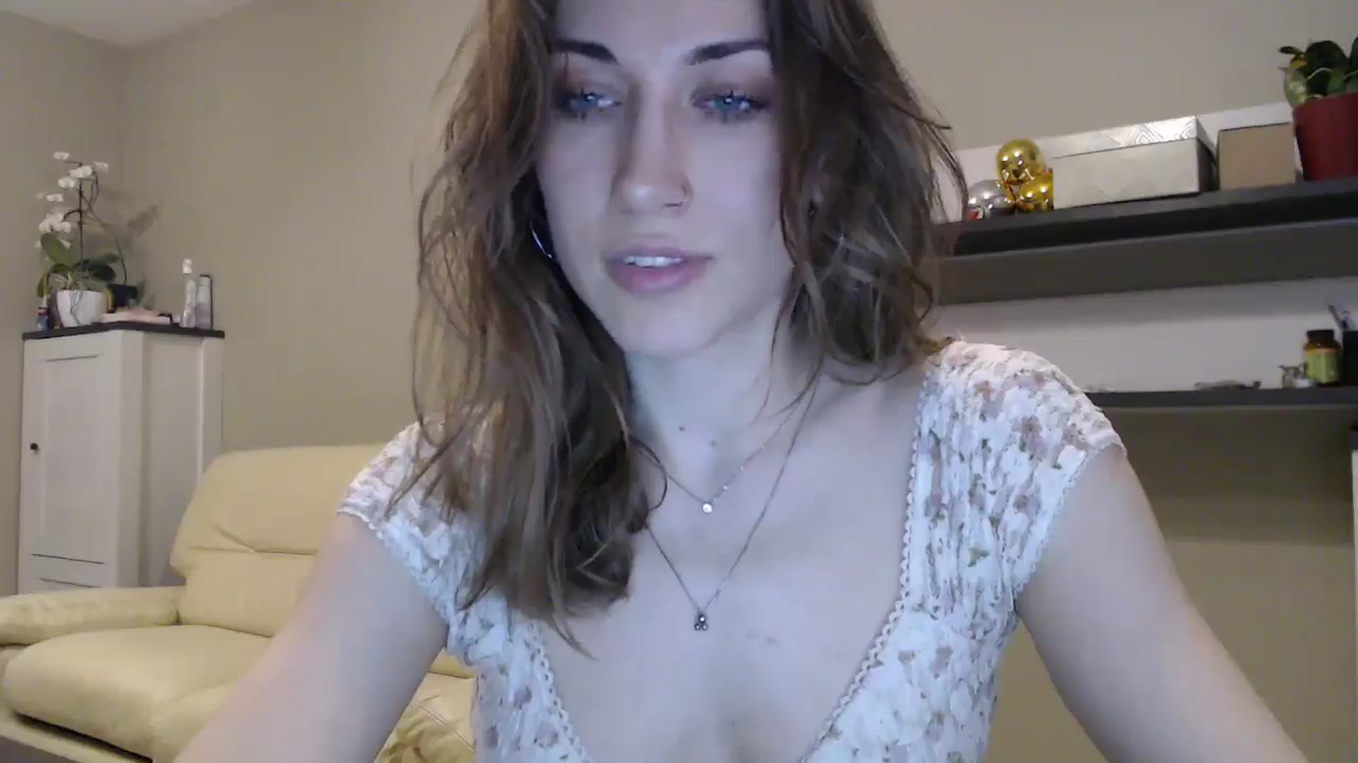Gallery image thumbnail from GalaxyAnisia's myfreecams stream on, 02/10/2025, 03:45 image 2 of 20
