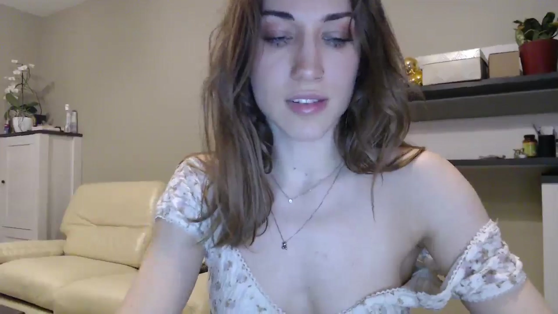 Gallery image thumbnail from GalaxyAnisia's myfreecams stream on, 02/10/2025, 04:05 image 3 of 20