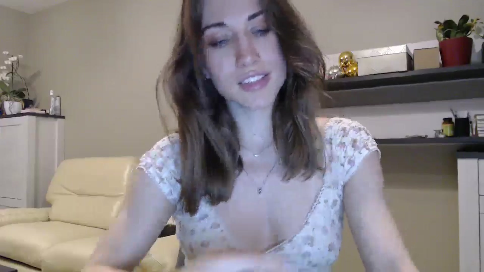 Gallery image thumbnail from GalaxyAnisia's myfreecams stream on, 02/10/2025, 04:32 image 16 of 20