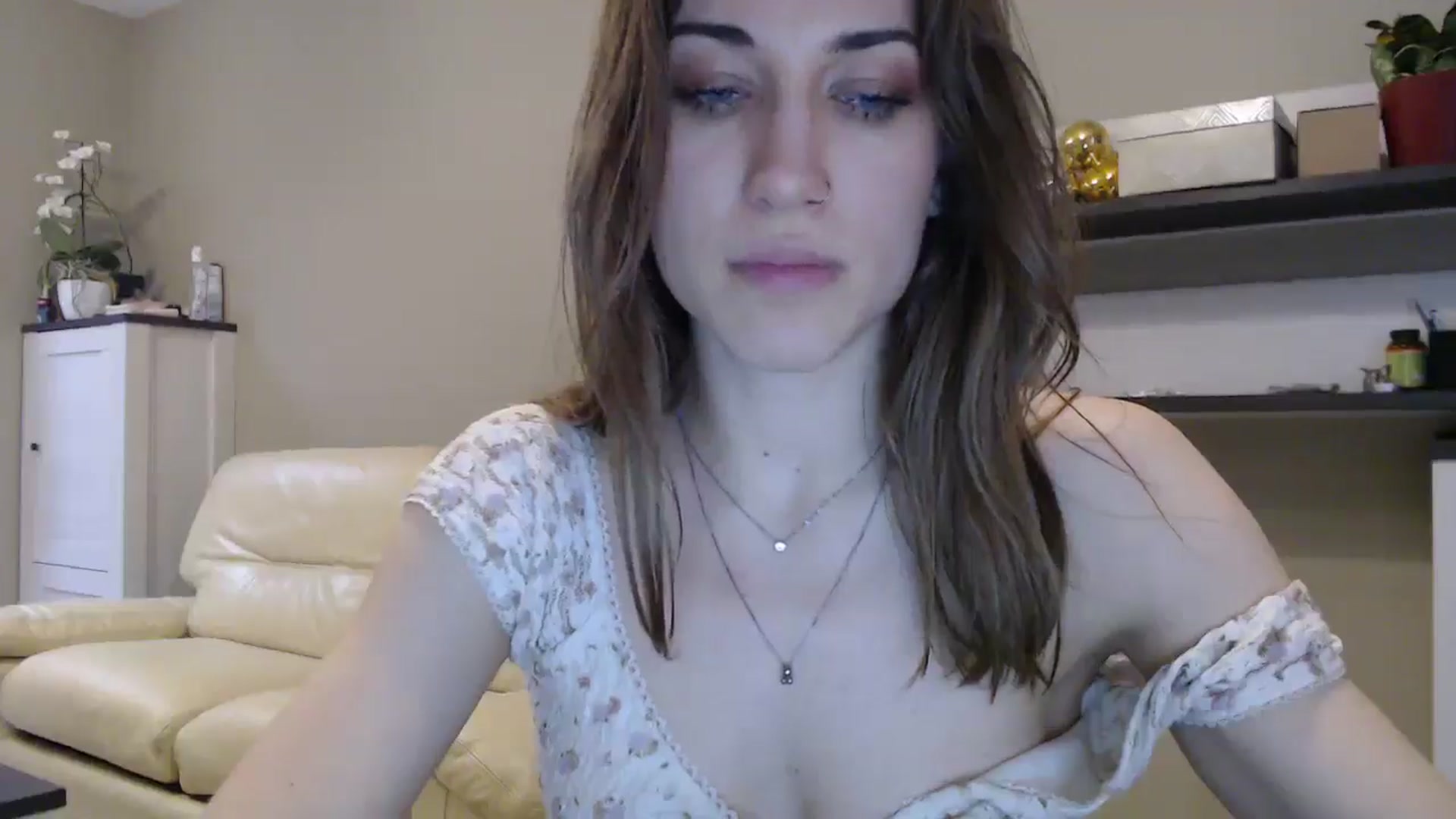 Gallery image thumbnail from GalaxyAnisia's myfreecams stream on, 02/10/2025, 08:08 image 15 of 20