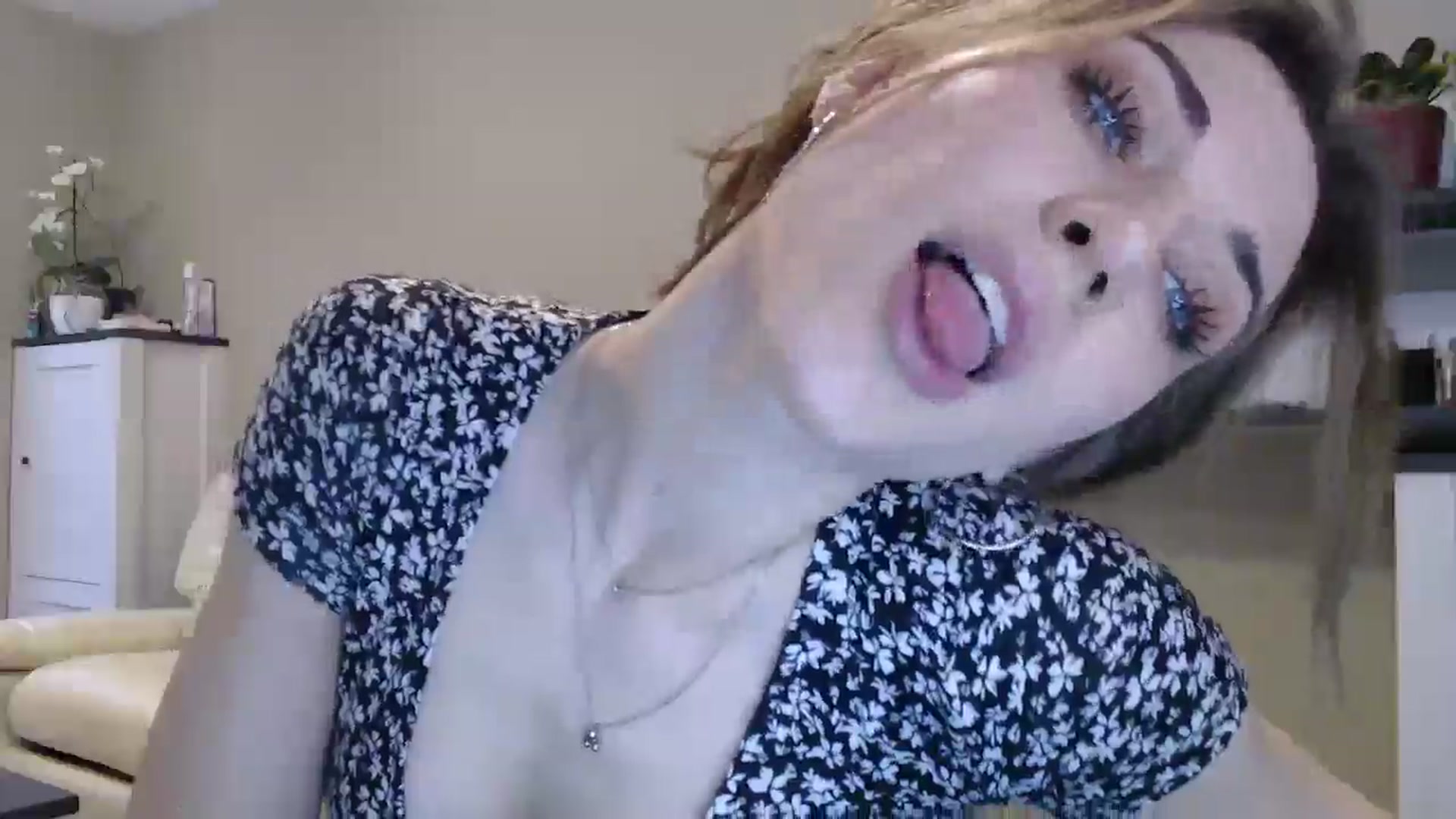 Gallery image thumbnail from GalaxyAnisia's myfreecams stream on, 02/11/2025, 07:03 image 5 of 20