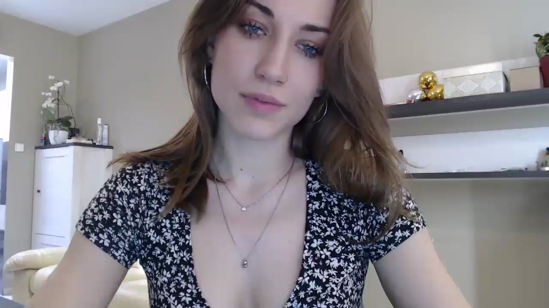 Gallery image thumbnail from GalaxyAnisia's myfreecams stream on, 02/11/2025, 08:56 image 1 of 20