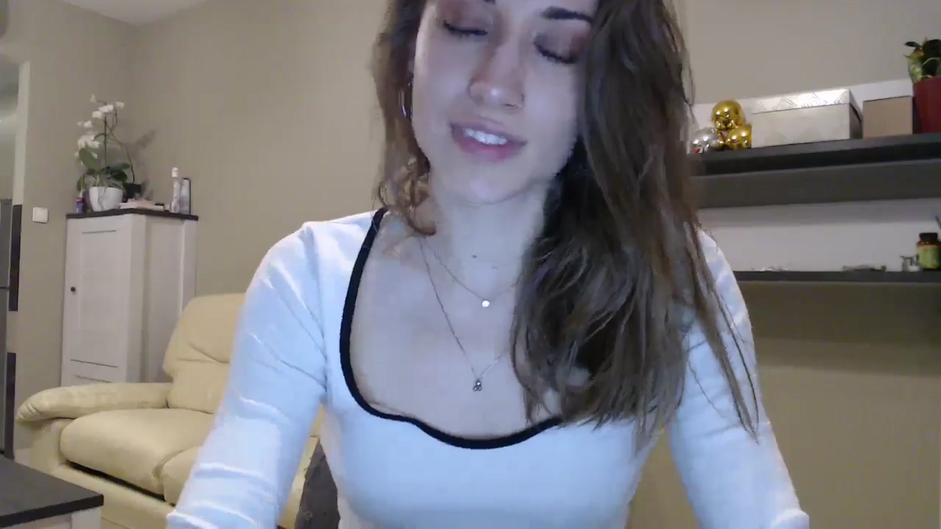 Gallery image thumbnail from GalaxyAnisia's myfreecams stream on, 02/13/2025, 03:11 image 6 of 20