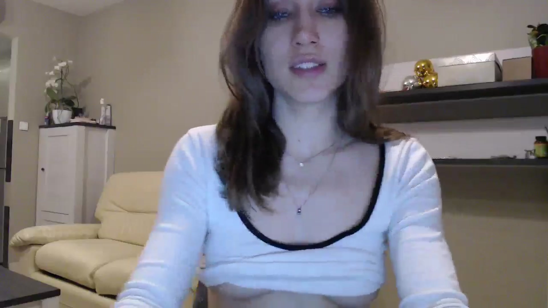 Gallery image thumbnail from GalaxyAnisia's myfreecams stream on, 02/13/2025, 03:38 image 2 of 20